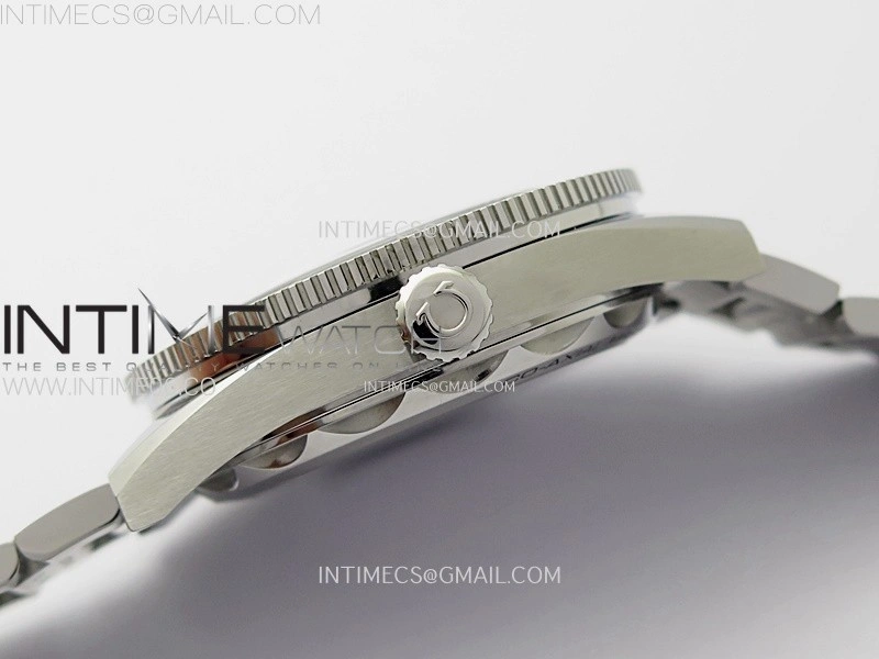 Seamaster 300 Master Spectre 234.30.41.21.01.001 SS VSF Best Edition Black Dial on Bracelet A8912